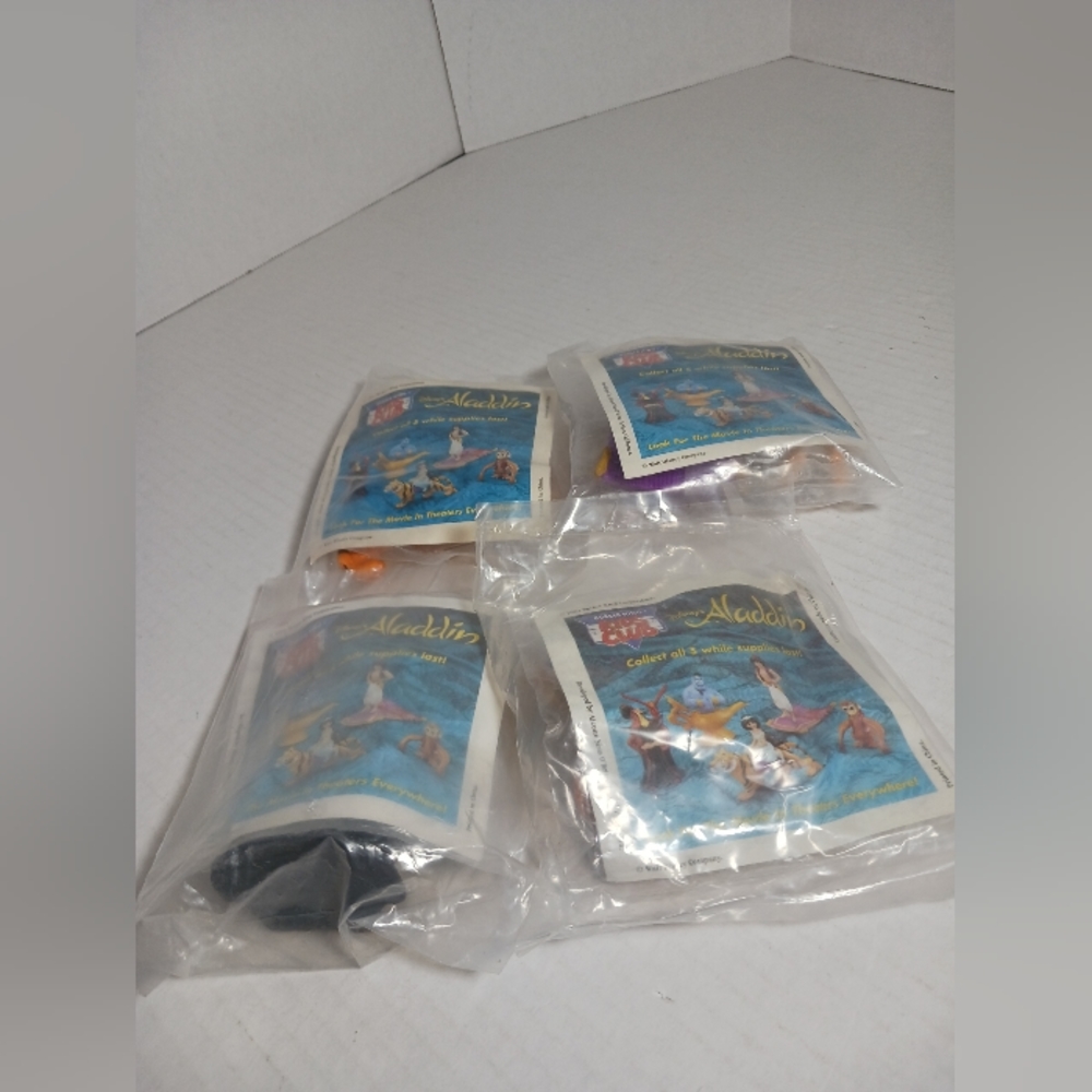 Burger King Toys Vintage Disney Aladdin Lot of 4 NOS 1992